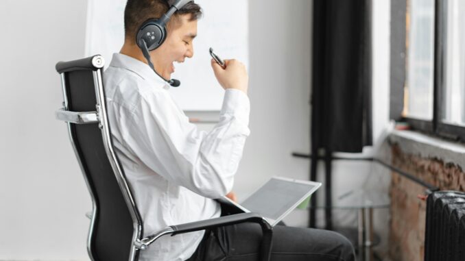 Perché conviene comprare una cuffia telefonica