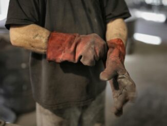 Come scegliere i guanti anticalore adatti alle tue esigenze